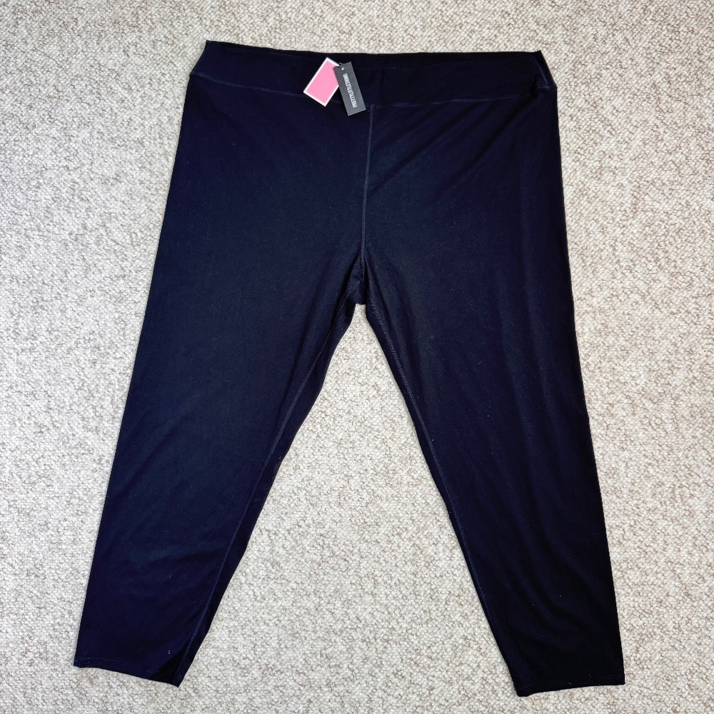 Pretty Little Thing Plus Black Sculpt Leggings Size 26 NWT Athleisure